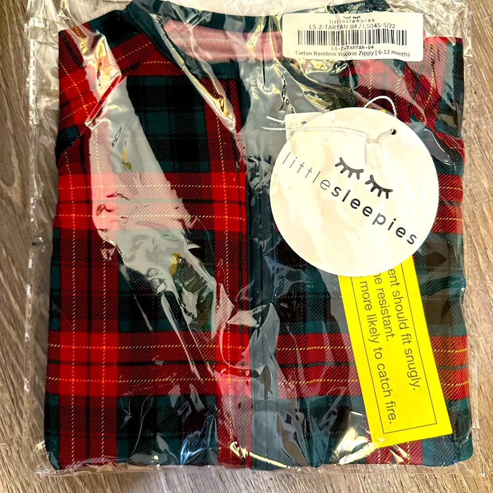 BNIB LITTLE SLEEPIES TARTAN ZIPPY 6-12